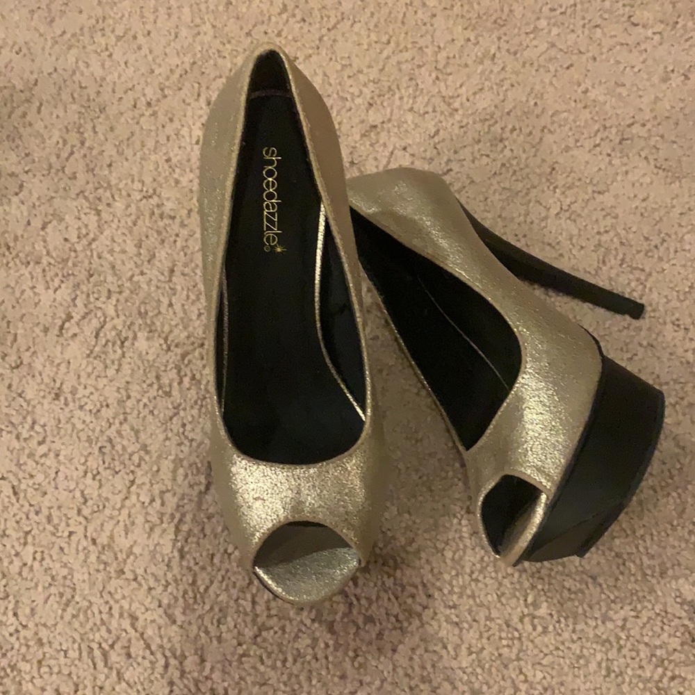 Woman’s 3 Pair of Heels Bundle - Picture 6 of 11